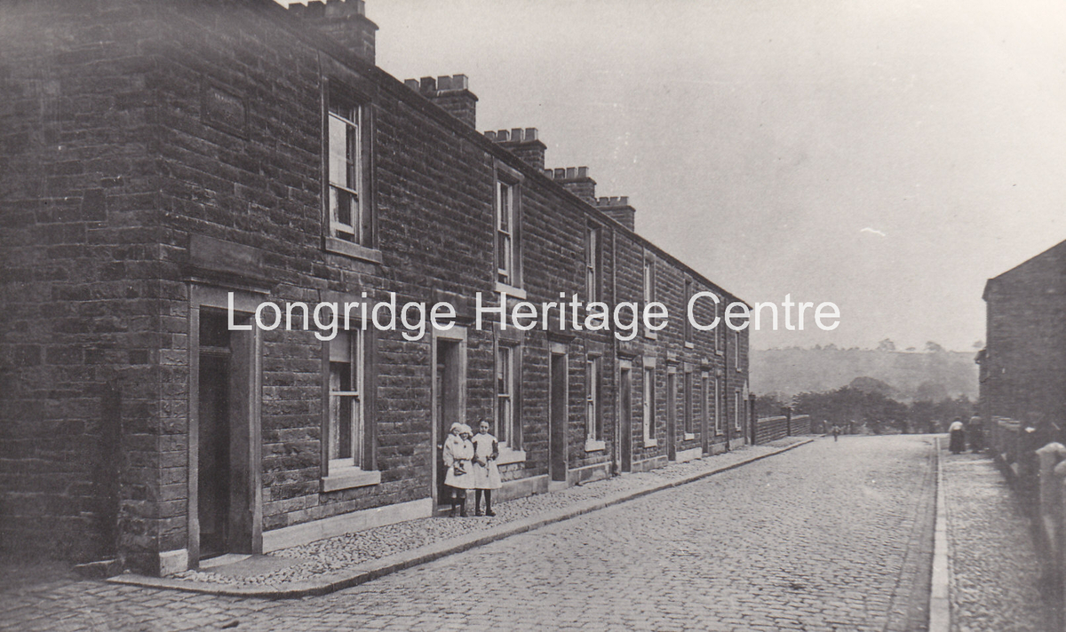245C - Ribchester - Church Street looking towards the river - Unknown